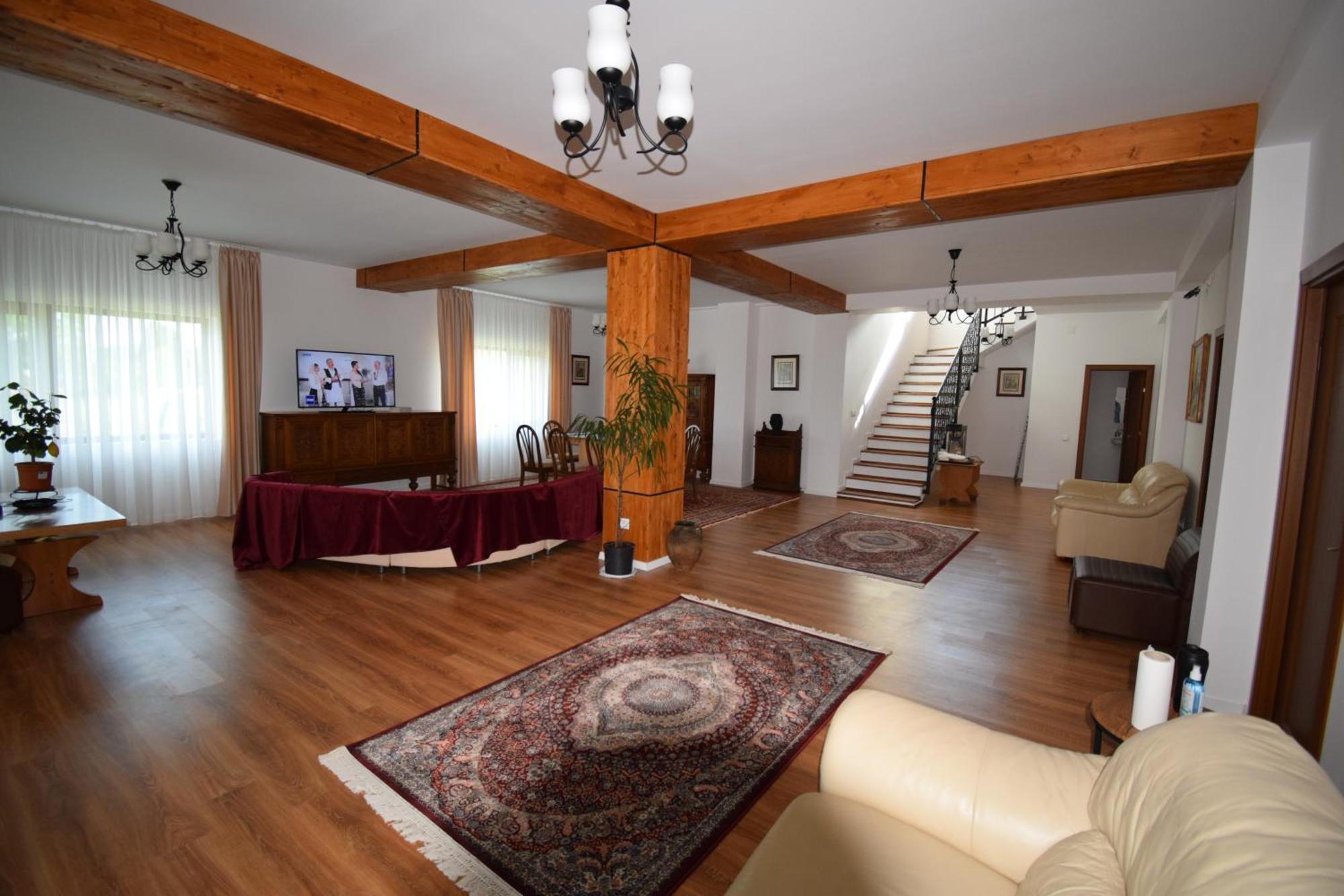 La Radacini Apartment Horezu Luaran gambar