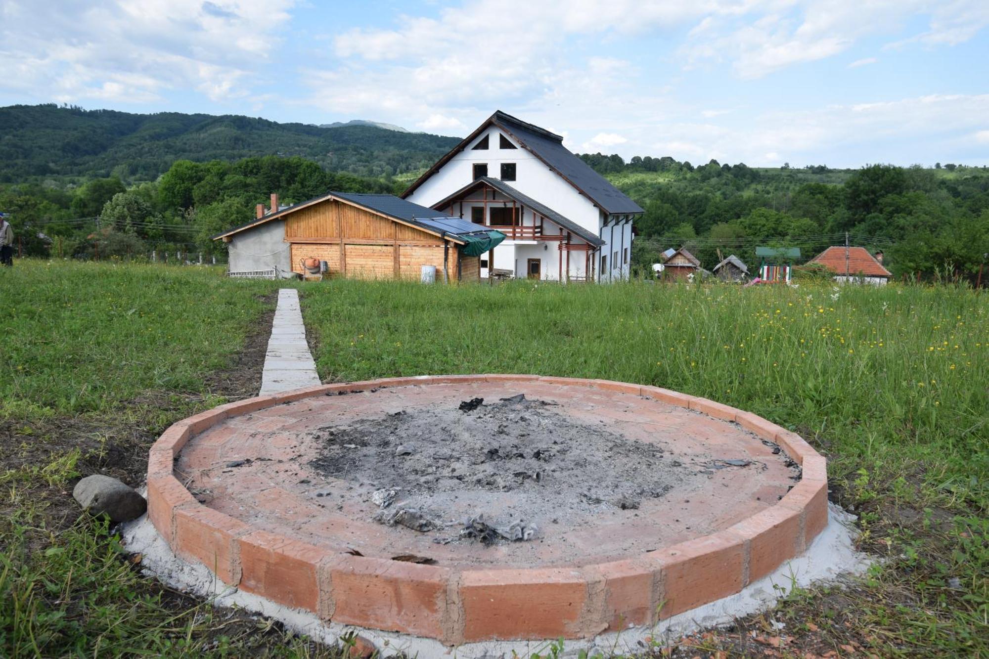 La Radacini Apartment Horezu Luaran gambar