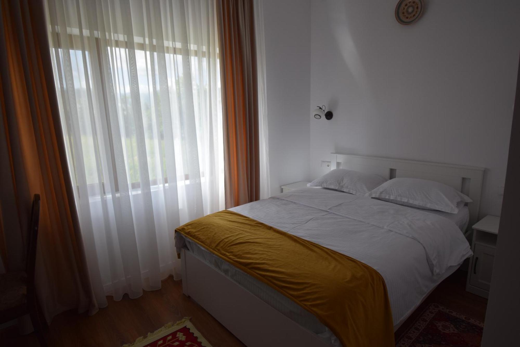 La Radacini Apartment Horezu Luaran gambar